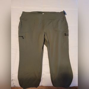 NWT Happy Camper Performance Core Full Length Active Legging With Cargo Pocket